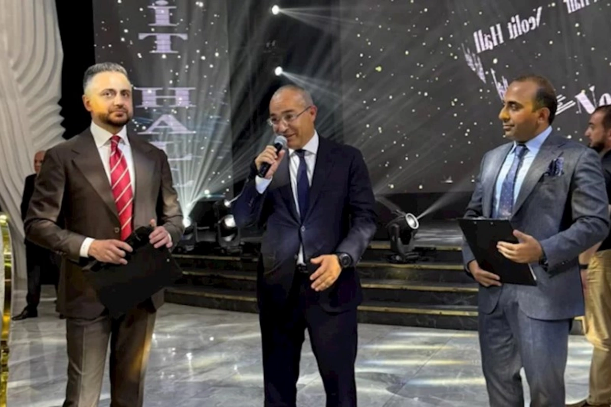 Qurban Qurbanovun oğlunun toyunda bu vəzifəli şəxslər iştirak edib — FOTOLAR