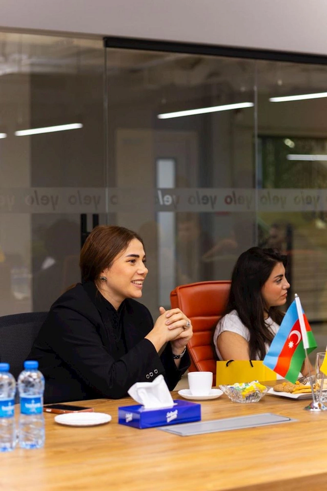 Yelo Bank-da qadın sahibkarlar üçün “Tea Talk” görüşü keçirildi — FOTOLAR Yelo Bank-da qadın sahibkarlar üçün “Tea Talk” görüşü keçirildi — FOTOLAR