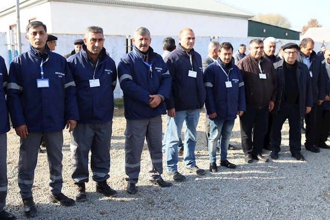Saatlının Mollavazlı və Bəylər kəndləri içməli su ilə təmin olunub — FOTOLAR Saatlının Mollavazlı və Bəylər kəndləri içməli su ilə təmin olunub — FOTOLAR