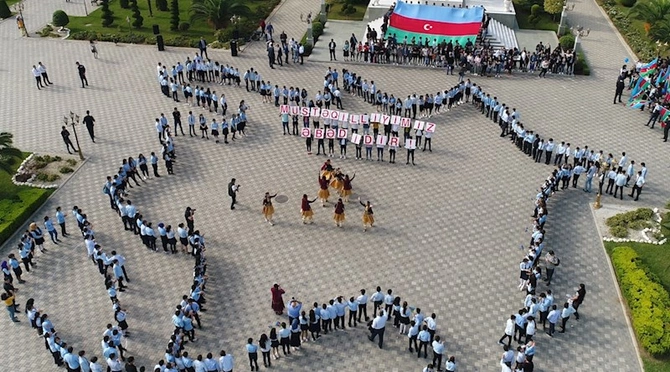 Vüqar Rəhimzadə: Həmrəylik Günü xalqımızın birliyini, soydaşlarımızın həmrəyliyini əks etdirir Vüqar Rəhimzadə: Həmrəylik Günü xalqımızın birliyini, soydaşlarımızın həmrəyliyini əks etdirir
