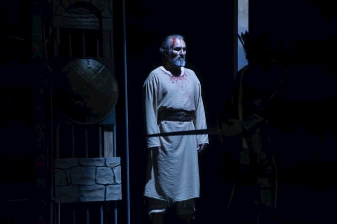 Şəki teatrı “Dar ağacı” tamaşası ilə paytaxt sənətsevərlərinin qonağı olub — FOTOLAR