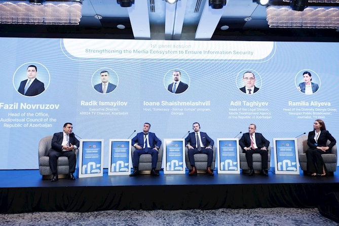 Bakıda Azərbaycan-Gürcüstan Media Forumu keçirildi — FOTOLAR