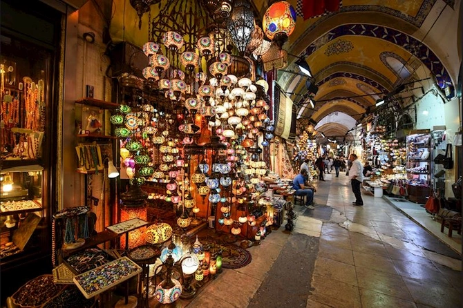 İstanbulun gəzərək kəşf edin : Dünya memarlığının əsrarəngiz inciləri — FOTOLAR İstanbulun gəzərək kəşf edin : Dünya memarlığının əsrarəngiz inciləri — FOTOLAR