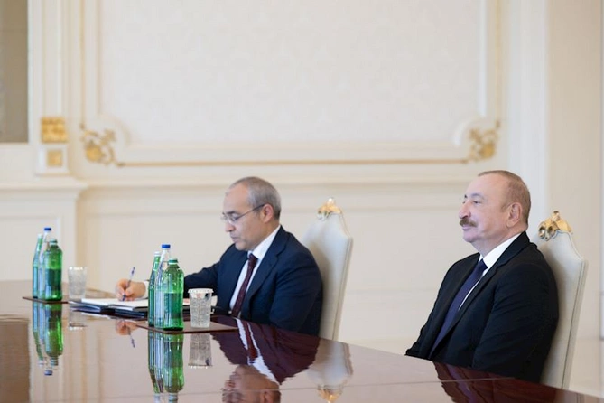 Prezident qəbul keçirdi — FOTOLAR Prezident qəbul keçirdi — FOTOLAR
