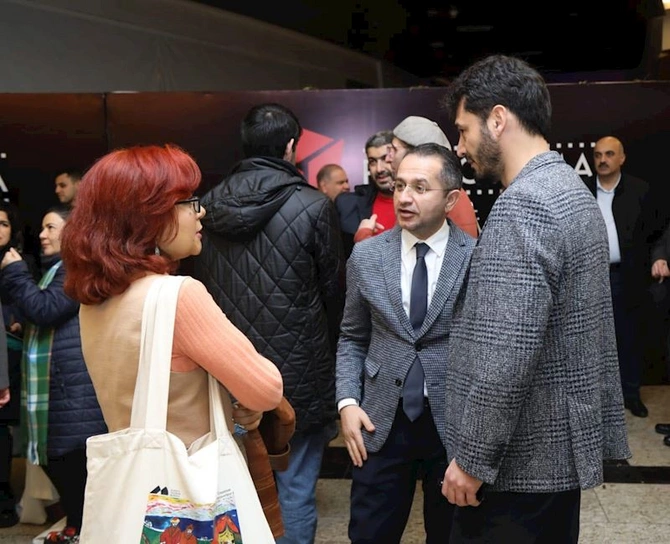 “Boşluğa xütbə” filminin Bakı premyerası böyük maraqla qarşılandı — FOTOLAR