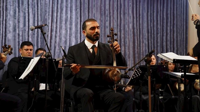 Əməkdar kollektiv Səid Rüstəmov adına Xalq Çalğı Alətləri Orkestri Xaçmazda konsert proqramı ilə çıxış edib — FOTOLAR Əməkdar kollektiv Səid Rüstəmov adına Xalq Çalğı Alətləri Orkestri Xaçmazda konsert proqramı ilə çıxış edib — FOTOLAR