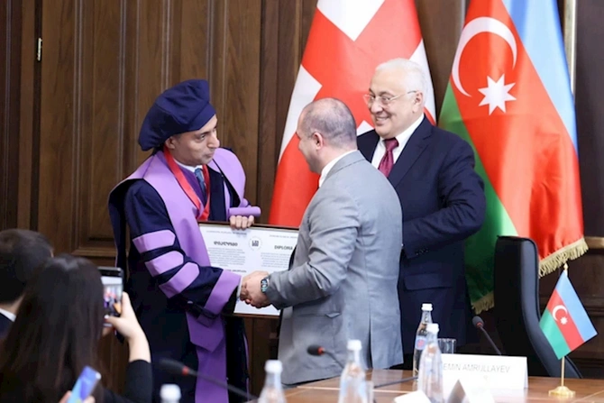 Emin Əmrullayev Gürcüstan Texniki Universitetinin fəxri doktoru adı ilə təltif olunub — FOTO Emin Əmrullayev Gürcüstan Texniki Universitetinin fəxri doktoru adı ilə təltif olunub — FOTO