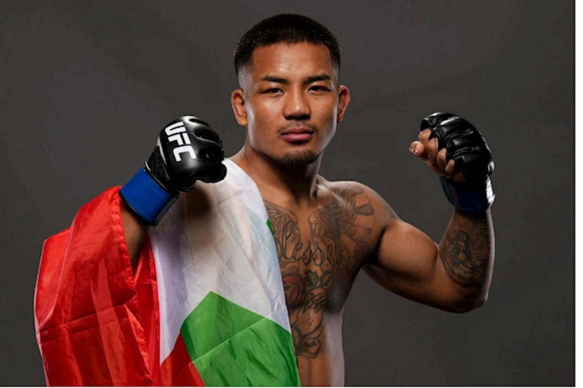 Myanmalı Van UFC çempionu olaraq tarixə düşdü