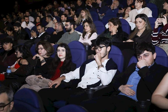 “Boşluğa xütbə” filminin Bakı premyerası böyük maraqla qarşılandı — FOTOLAR