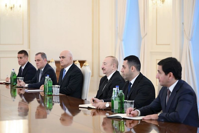 Prezident İranın xarici işlər nazirini qəbul etdi — FOTOLAR Prezident İranın xarici işlər nazirini qəbul etdi — FOTOLAR
