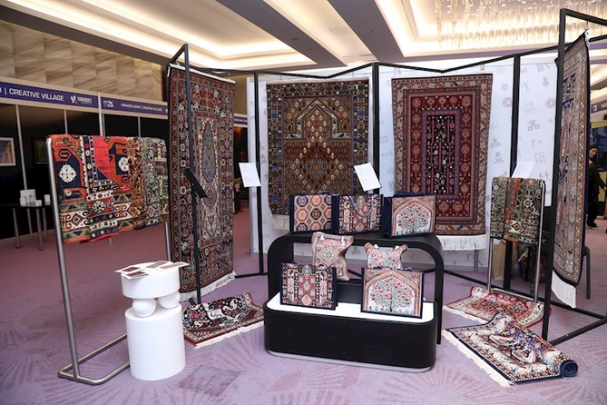 İƏT Mədəniyyət Festivalı: Bakı Yaradıcı Həftə – 2025” çərçivəsində sərgilər təşkil edilib — FOTOLAR