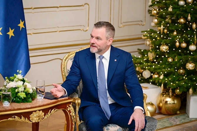 İlham Əliyevin Slovakiya Prezidenti ilə təkbətək görüşü olub — FOTOLAR