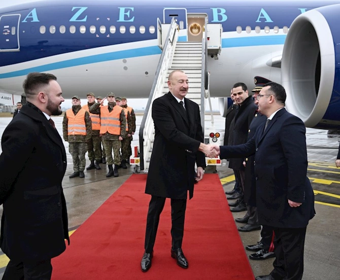 Prezident Slovakiyadadır — FOTOLAR