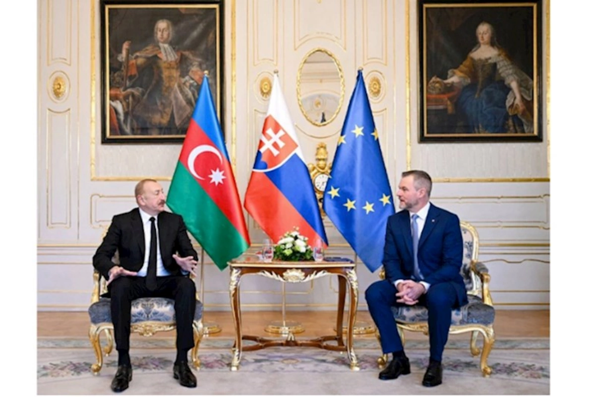 İlham Əliyevin Slovakiya Prezidenti ilə təkbətək görüşü olub — FOTOLAR