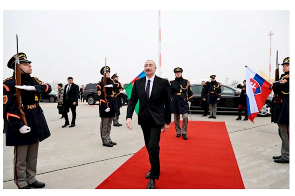 Prezidentin Slovakiyaya səfəri başa çatdı — FOTOLAR