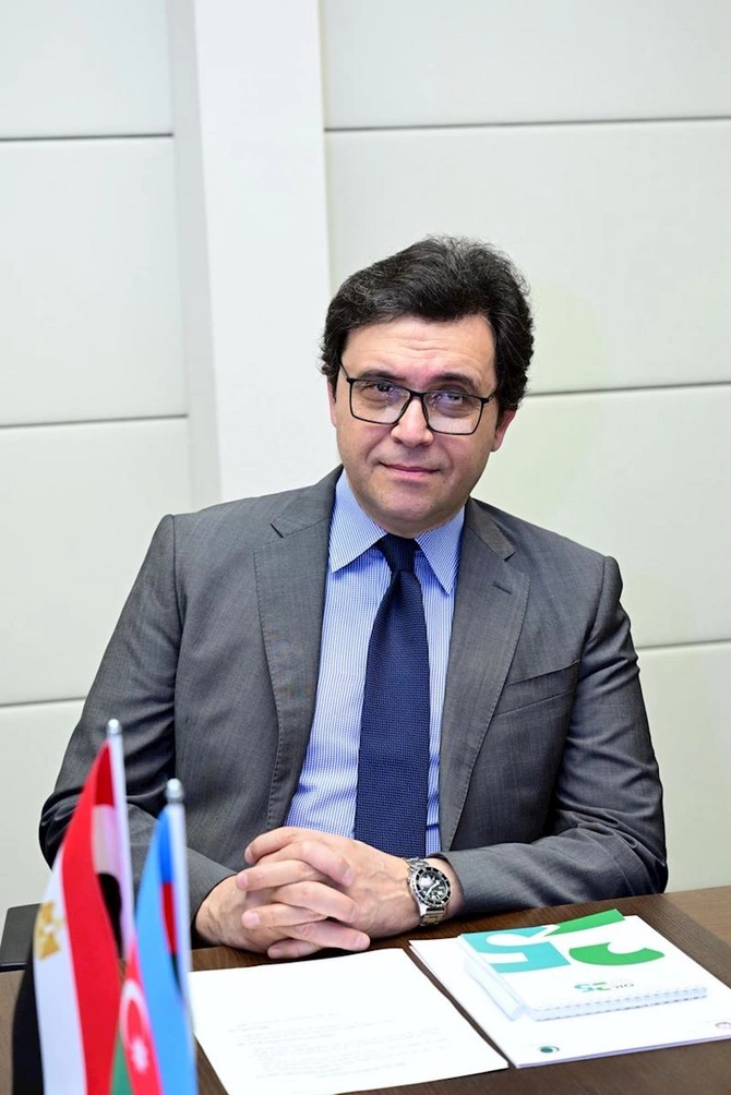 Adil Kərimli misirli həmkarı ilə müzakirələr apardı — FOTOLAR Adil Kərimli misirli həmkarı ilə müzakirələr apardı — FOTOLAR