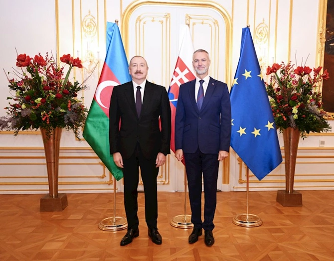 İlham Əliyevin Slovakiya Milli Şurasının sədri ilə təkbətək və geniş tərkibdə görüşləri olub — FOTOLAR (YENİLƏNİB)