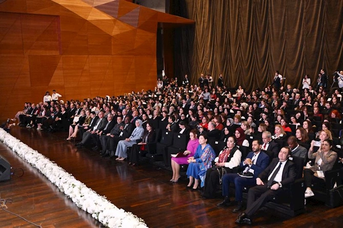 İƏT Mədəniyyət Festivalı çərçivəsində Qadınların Yaradıcı Forumu keçirilib — FOTOLAR