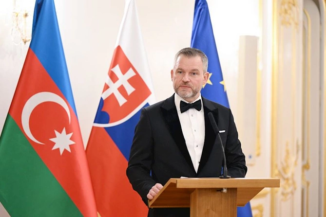 Bratislavada Prezident İlham Əliyevin şərəfinə rəsmi ziyafət verilib — FOTOLAR (YENİLLƏNİB) Bratislavada Prezident İlham Əliyevin şərəfinə rəsmi ziyafət verilib — FOTOLAR (YENİLLƏNİB)