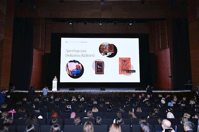 İƏT Mədəniyyət Festivalı çərçivəsində Qadınların Yaradıcı Forumu keçirilib — FOTOLAR