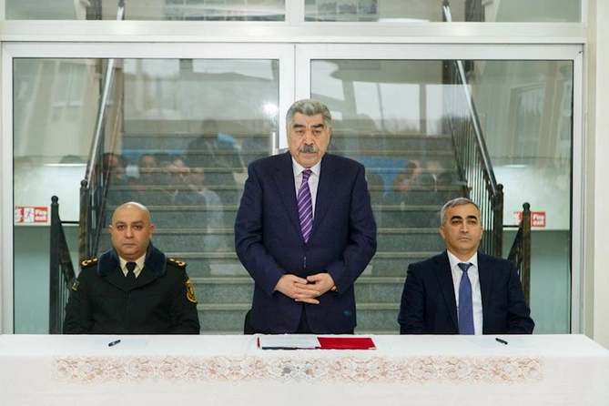 İcra başçısı kənddə səyyar qəbul keçirdi — FOTOLAR