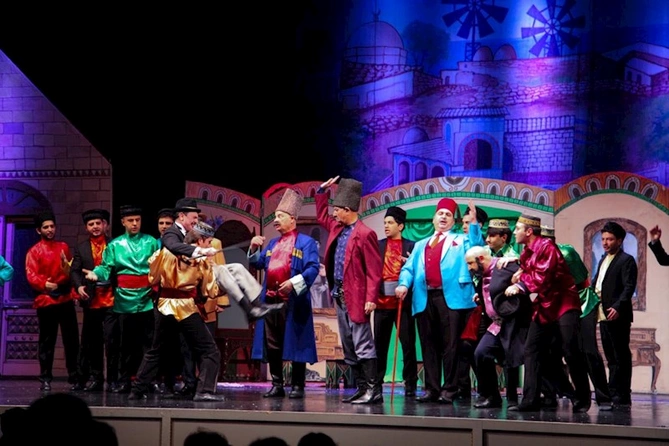 Akademik Musiqili Teatrda Cənnət Səlimovanın 85 illik yubileyi qeyd olunub — FOTOLAR