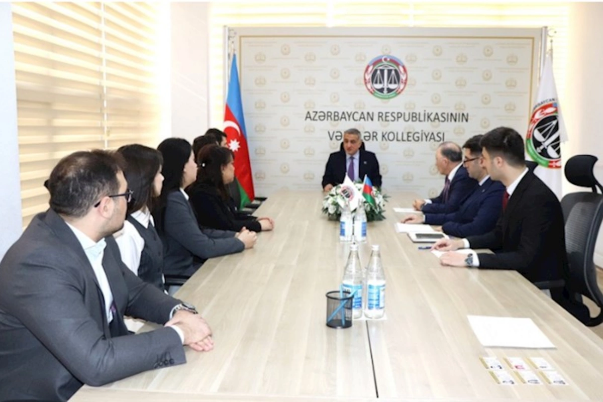 Anar Bağırov işə yeni qəbul edilən vəkil köməkçiləri ilə görüş keçirib