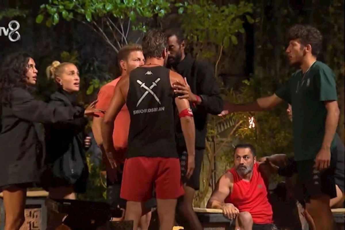 Survivor 2025də DAVA: İştirakçılar əlbəyaxa oldu — ANBAAN GÖRÜNTÜ