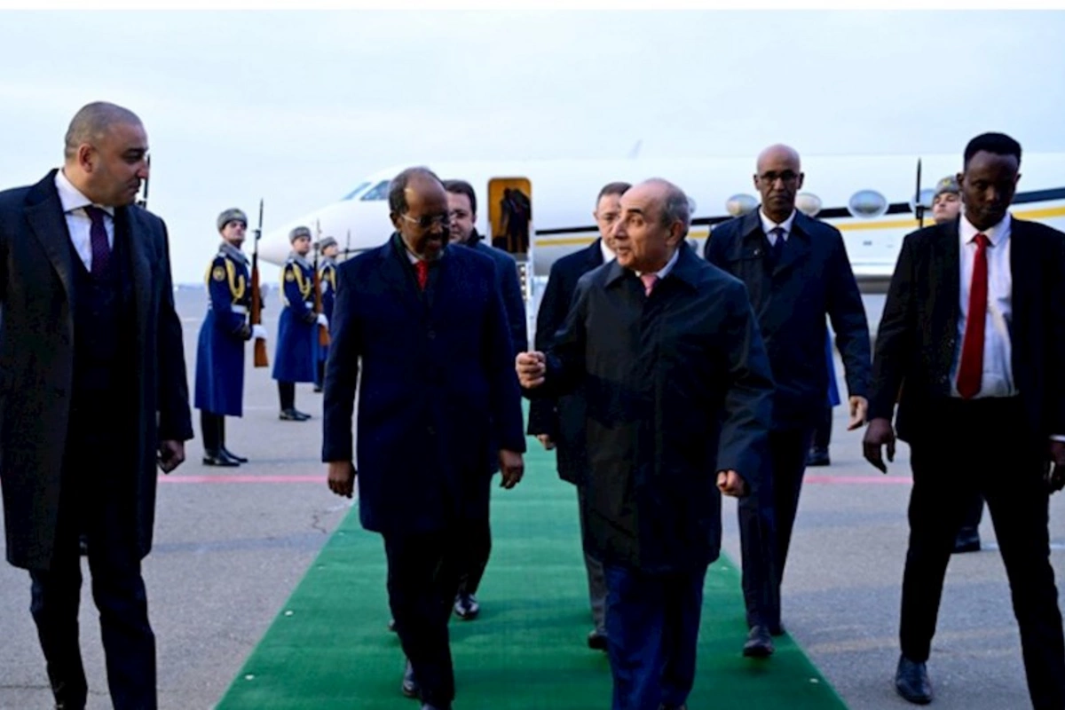 Somali Prezidenti Azərbaycana rəsmi səfərə gəldi