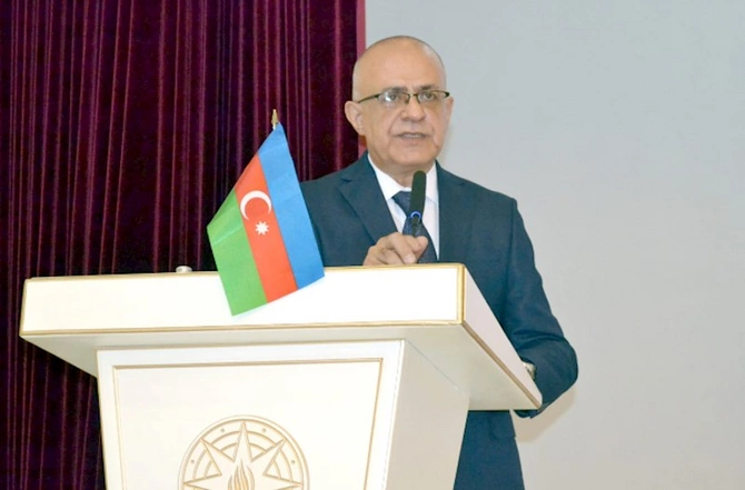 Dövlət İmtahan Mərkəzi tərəfindən keçirilən imtahanlar artıq köhnəlmiş yanaşmadır — İmtahan sistemi ləğv oluna bilərmi?