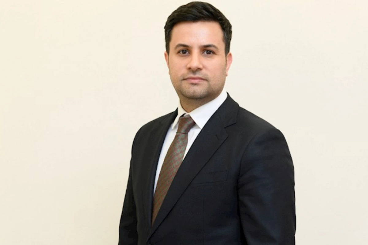 Rəqəmsal inkişaf və nəqliyyat nazirinə yeni müşavir təyin olundu