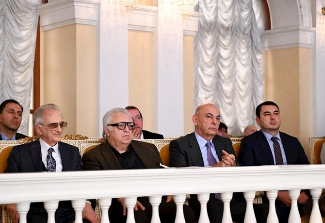 Filarmoniyada Polad Bülbüloğlunun yubiley konserti keçirildi — FOTOLAR