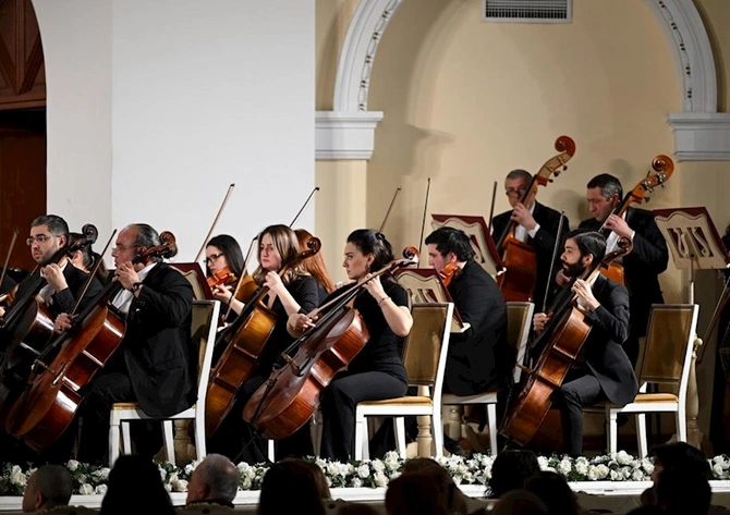 Filarmoniyada Polad Bülbüloğlunun yubiley konserti keçirildi — FOTOLAR