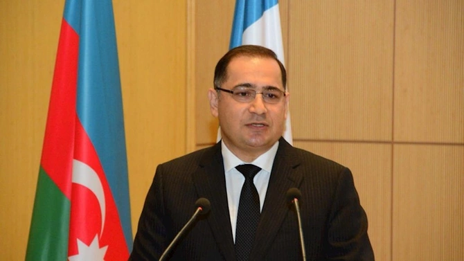 Dövlət qurumlarında yüksək vəzifələrdə çalışmış deputatlar — ADLAR