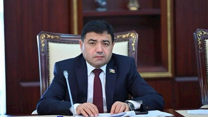 Dövlət qurumlarında yüksək vəzifələrdə çalışmış deputatlar — ADLAR