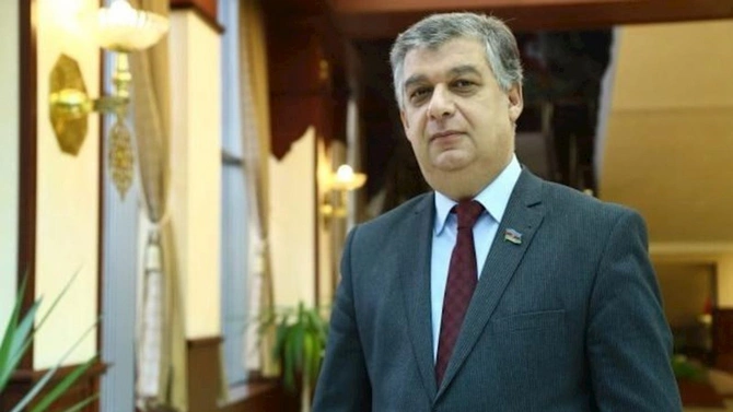 Dövlət qurumlarında yüksək vəzifələrdə çalışmış deputatlar — ADLAR