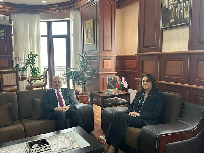 Birol Akgün KKTC-nin Bakı təmsilcisi ilə görüşüb — FOTOLAR