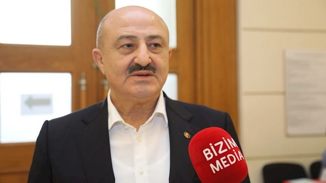 Dövlət qurumlarında yüksək vəzifələrdə çalışmış deputatlar — ADLAR