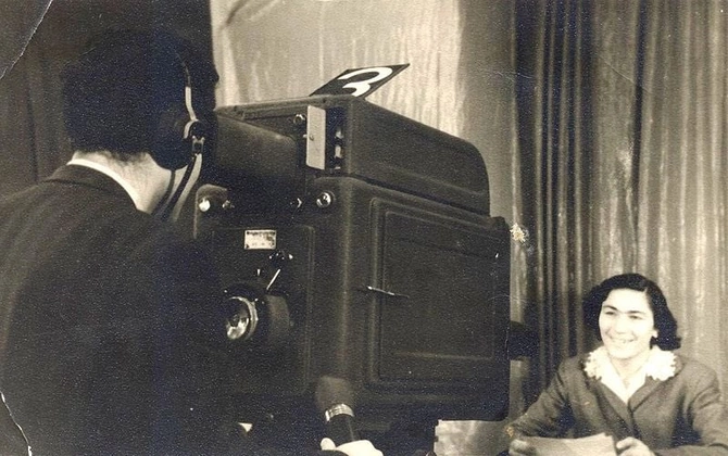 Hikmət Hacıyev televiziya işçilərini TƏBRİK ETDİ Hikmət Hacıyev televiziya işçilərini TƏBRİK ETDİ