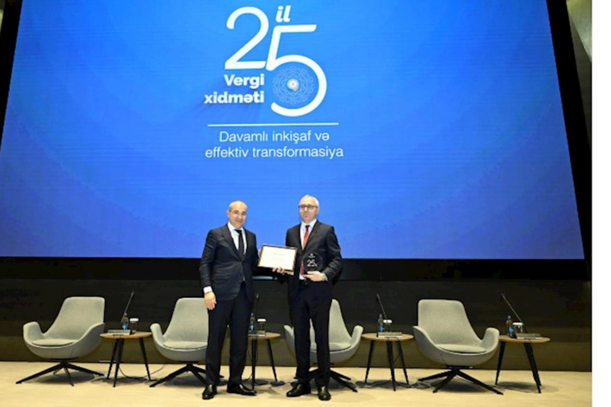 Bank Respublika Dövlət Vergi Xidmətinin 25 illiyinə həsr olunmuş tədbirdə xüsusi mükafat qazanıb — FOTO