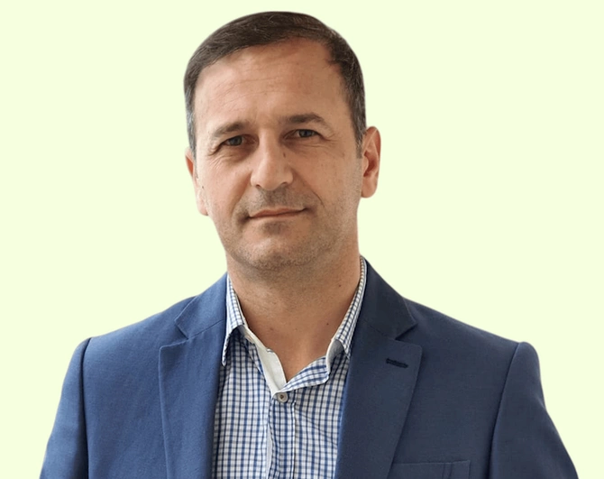 Rafin Bayramov “eManat”a rəhbər təyin olundu — FOTO Rafin Bayramov “eManat”a rəhbər təyin olundu — FOTO