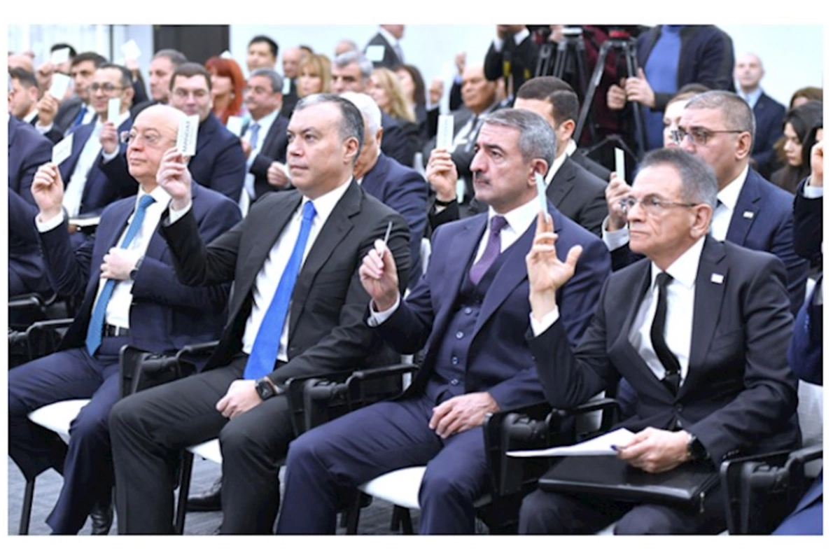 İlham Əliyev yenidən MOK-un prezidenti seçildi — FOTOLAR