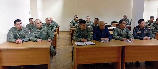 Bakıda NATO-nun mobil təlim qrupunun kursu keçirilir — FOTOLAR