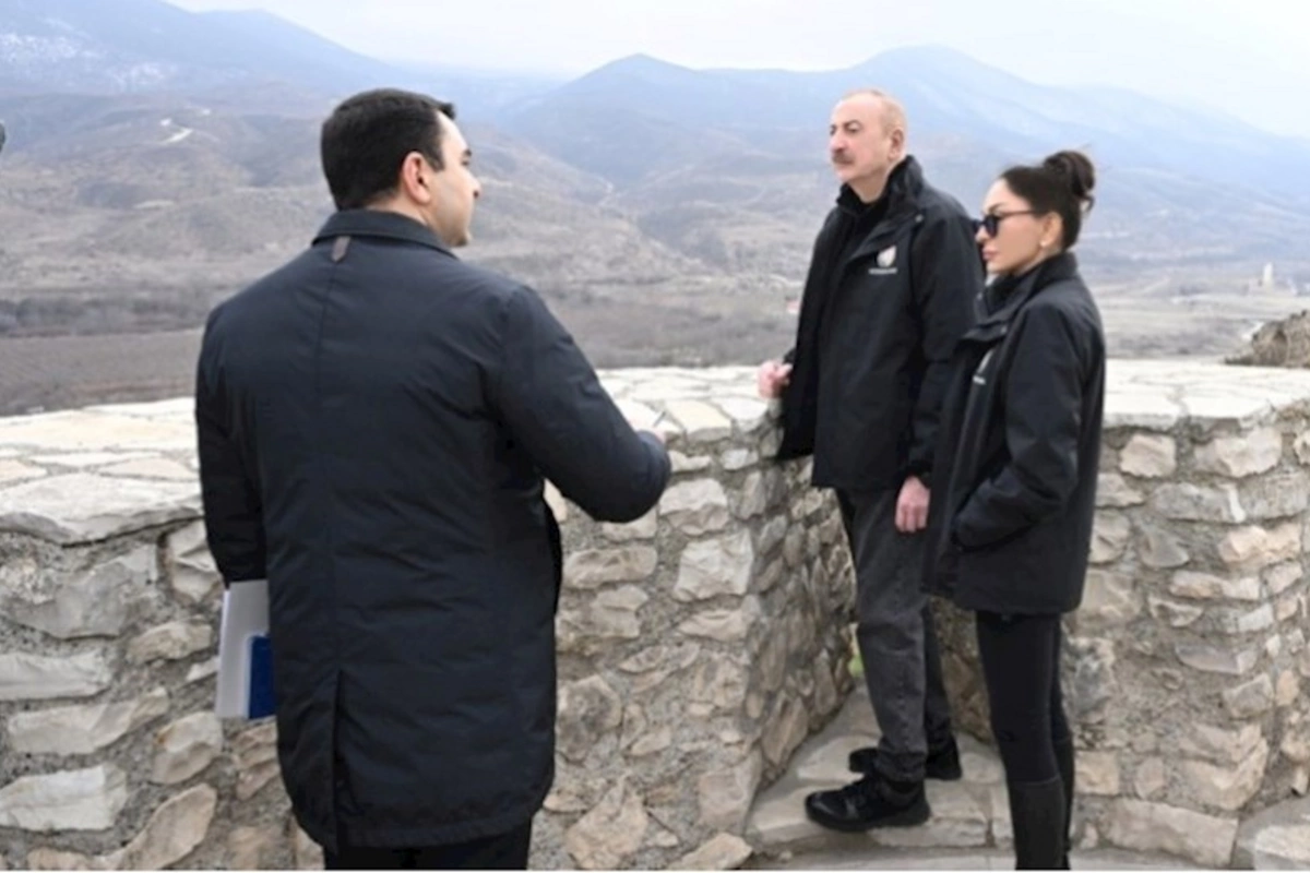 Prezident və xanımı Əsgəran qalasında — FOTOLAR