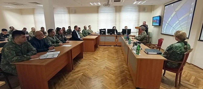 Bakıda NATO-nun mobil təlim qrupunun kursu keçirilir — FOTOLAR