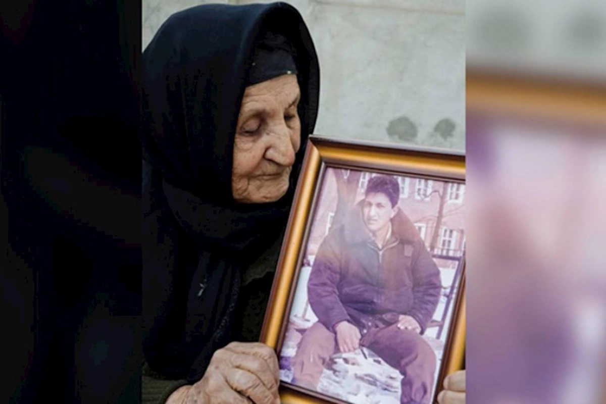 “Azərbaycan Bayrağı” ordenli şəhidin anası vəfat etdi