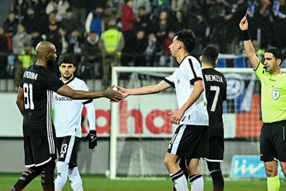 Qarabağ və Neftçi azarkeşlərinə görə CƏZALANDIRILDI