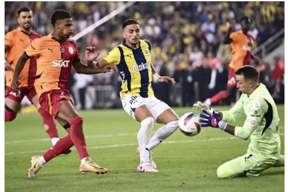 Qalatasaray - Fənərbağça oyununu əcnəbi hakim idarə edəcək