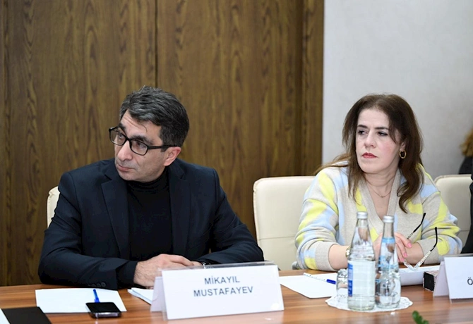 Ekspert şurasının növbəti iclası keçirilib — FOTOLAR Ekspert şurasının növbəti iclası keçirilib — FOTOLAR