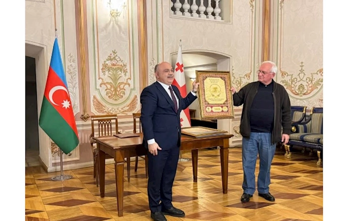 Azərbaycanın və Gürcüstanın milli teatrları arasında əməkdaşlığa dair memorandum imzalanıb — FOTOLAR